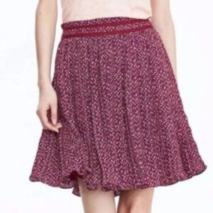BANANA REPUBLIC Diamond Pattern Pleated Skirt